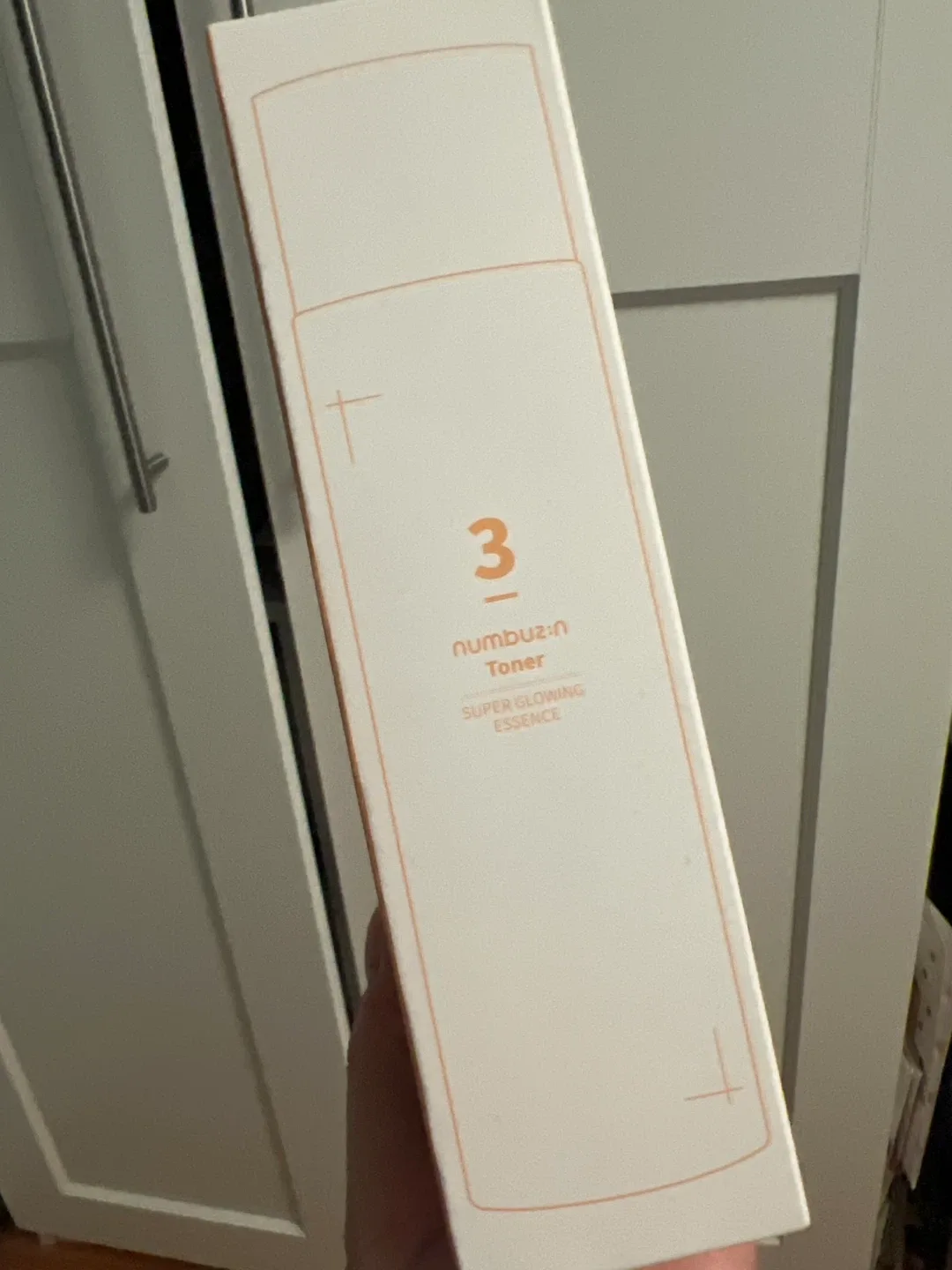 numbuz:n No.3 Super Glowing Essence Toner