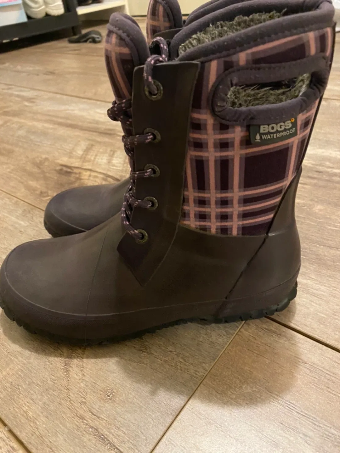 Bogs Amanda Plaid Waterproof Boots- Youth US 2 image indicator(2)