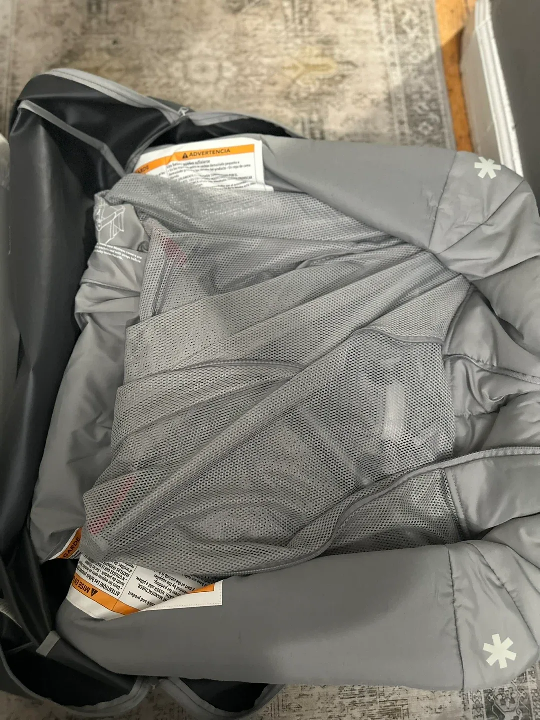 Skip Hop Portable Black/Gray Playard image indicator(4)