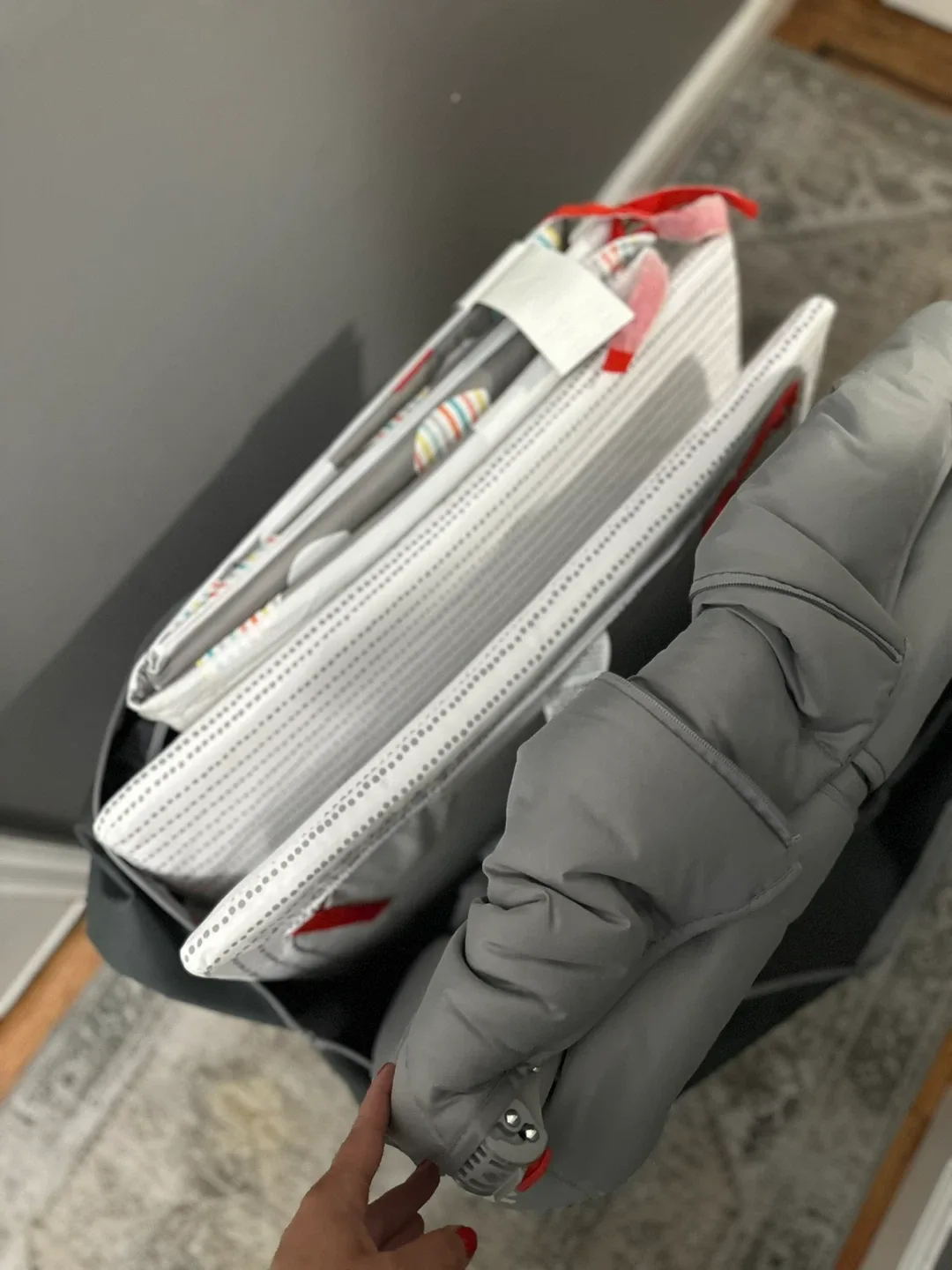 Skip Hop Portable Black/Gray Playard image indicator(2)