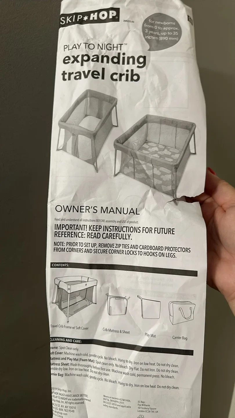 Skip Hop Portable Black/Gray Playard image indicator(7)