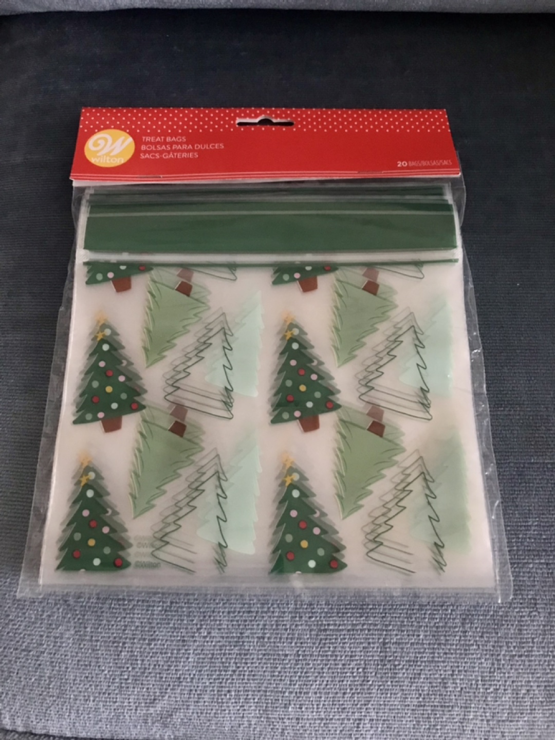✨NEW: Wilton Brand- 20 🎄Treat Bags