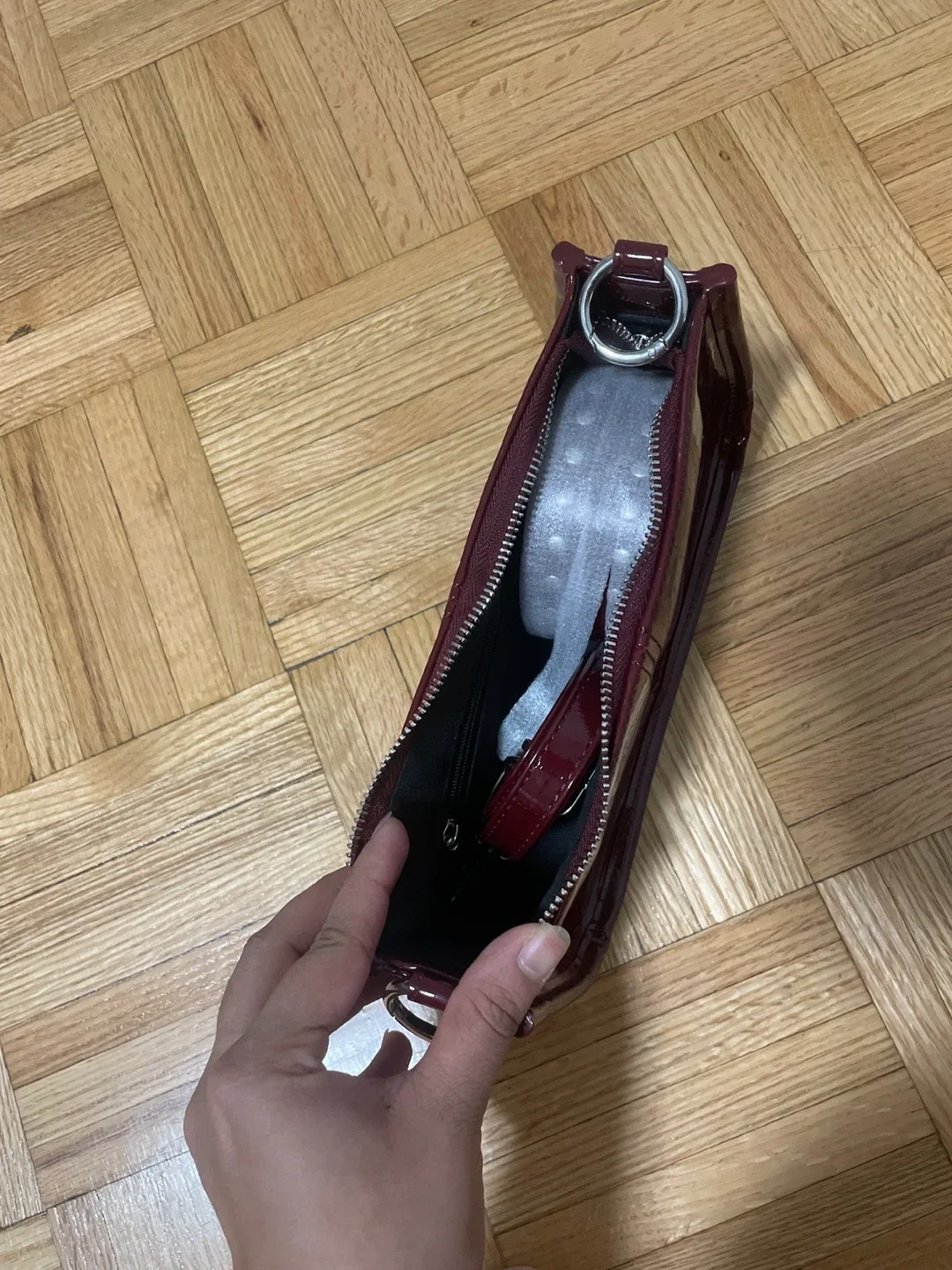 Burgundy Patent Leather Shoulder Bag image indicator(2)