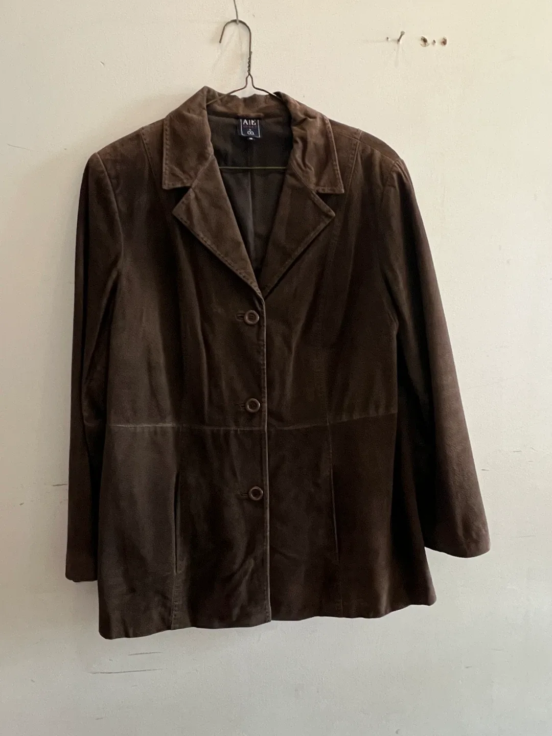 Leather jacket image indicator(2)