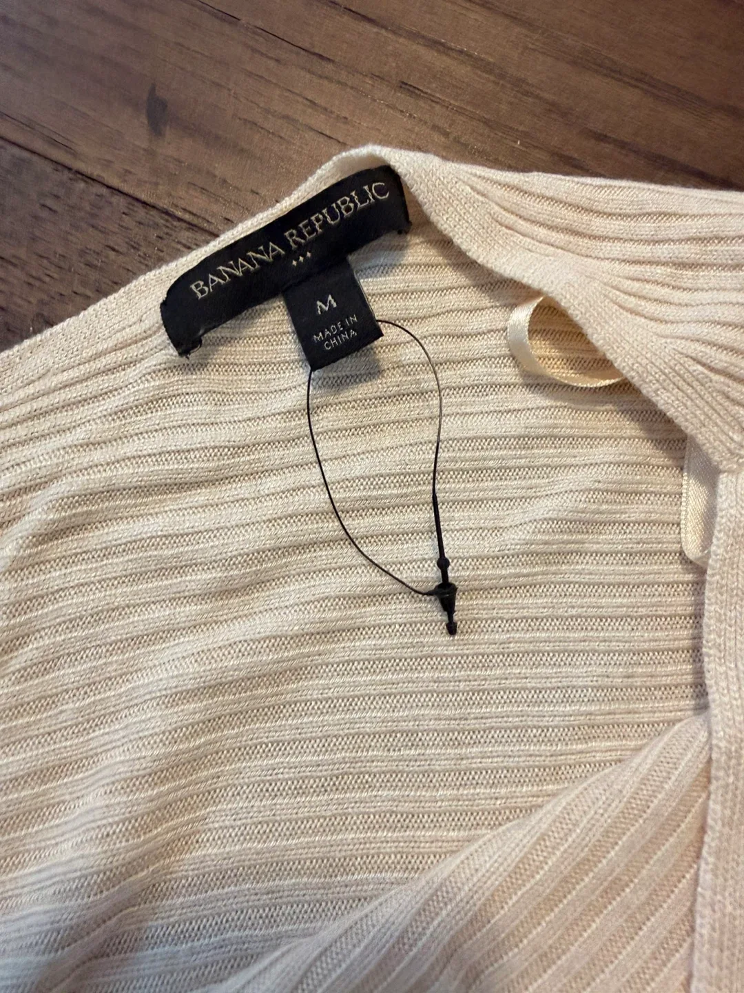 Brand New Banana Republic Beige Ribbed Dress - Size M image indicator(4)