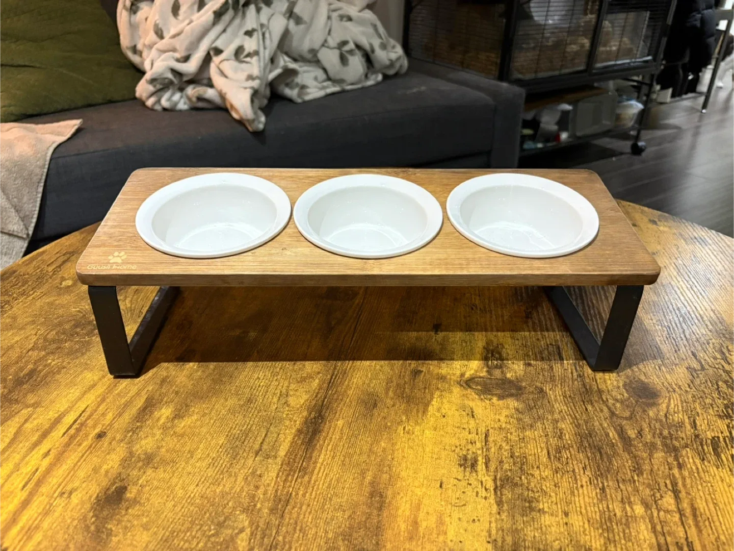 Elevated Cat Food Bowls image indicator(2)