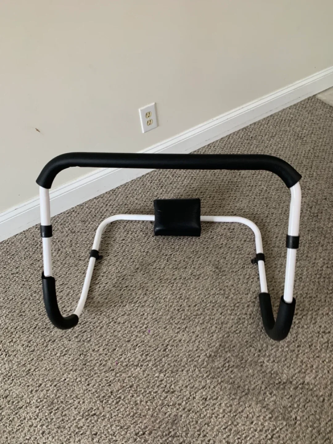 Abdominal Exercise Roller - fitness equipment