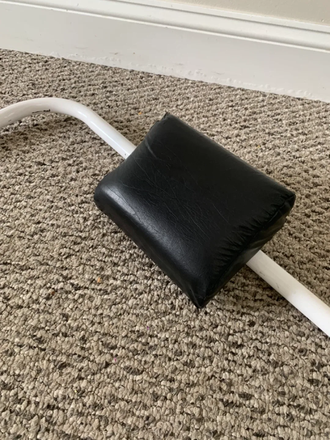 Abdominal Exercise Roller - fitness equipment image indicator(6)