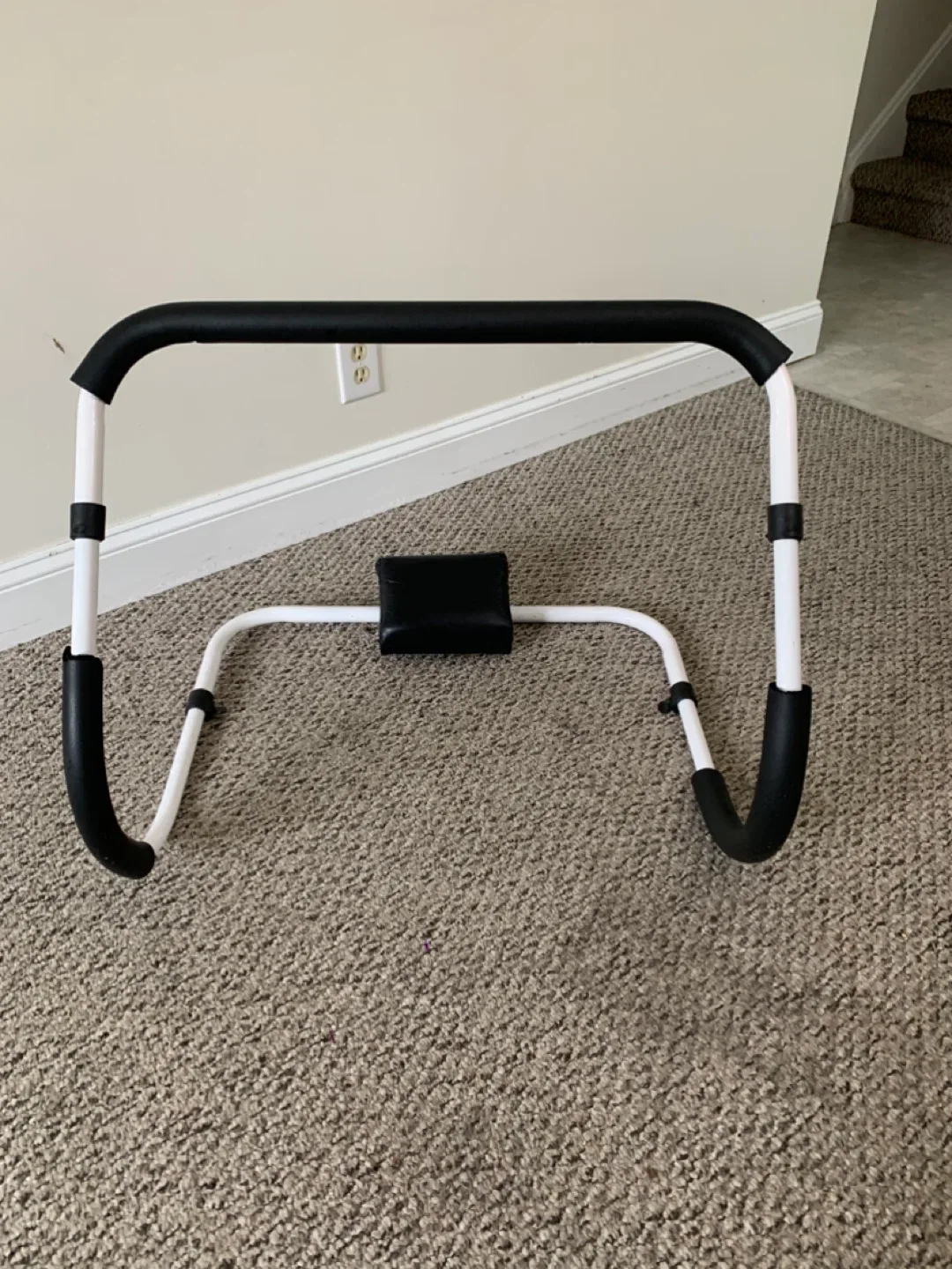 Abdominal Exercise Roller - fitness equipment image indicator(3)