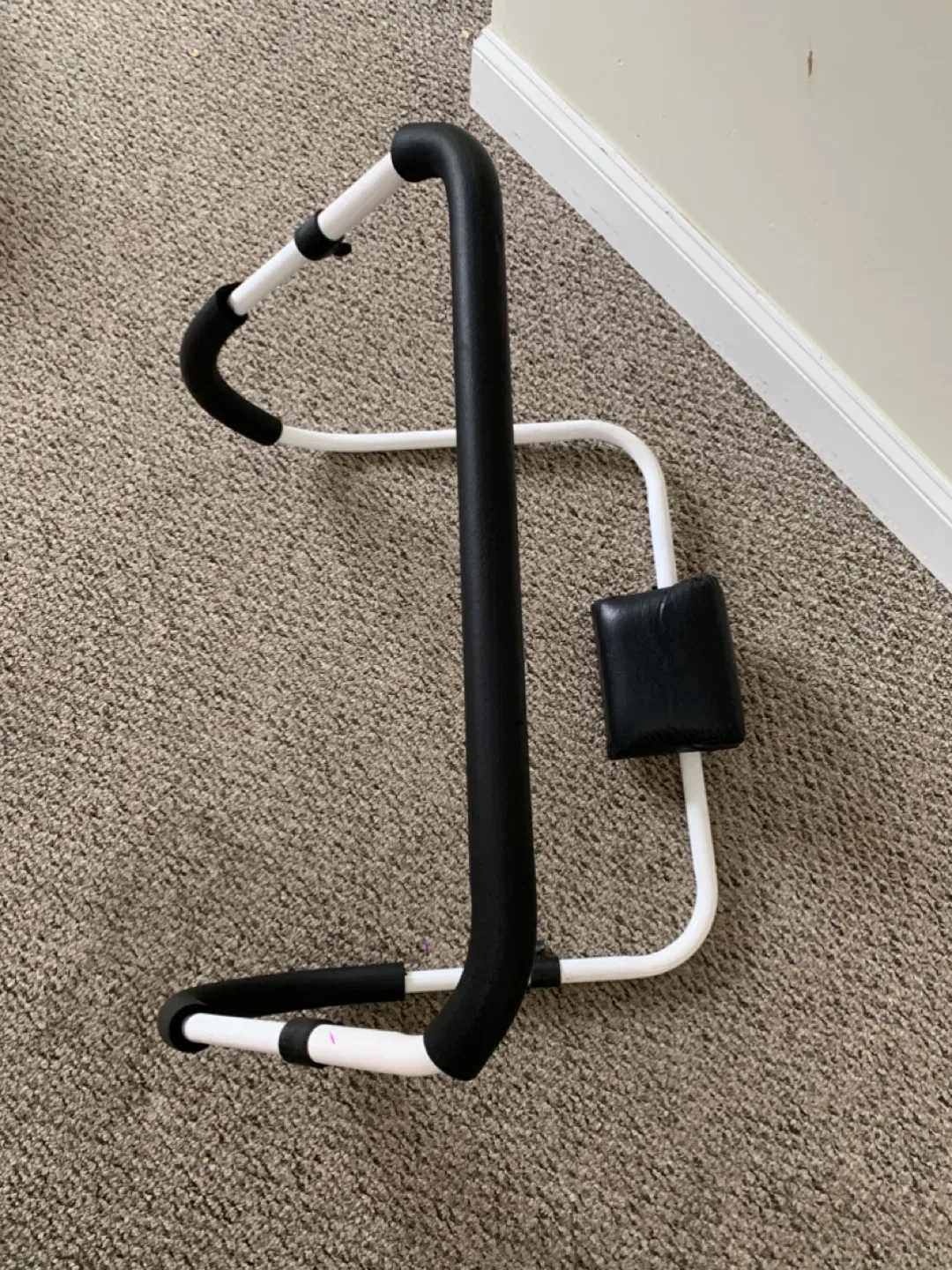 Abdominal Exercise Roller - fitness equipment image indicator(2)