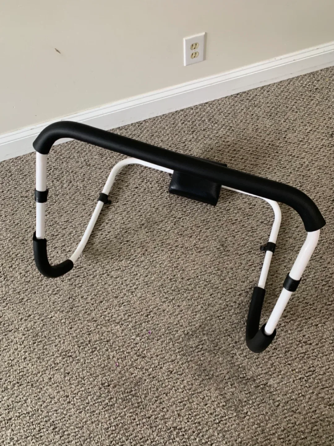 Abdominal Exercise Roller - fitness equipment image indicator(7)