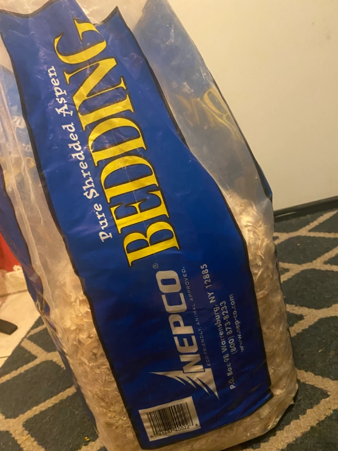 FREE Nepco Pure Shredded Aspen Bedding for small animals - photo 4