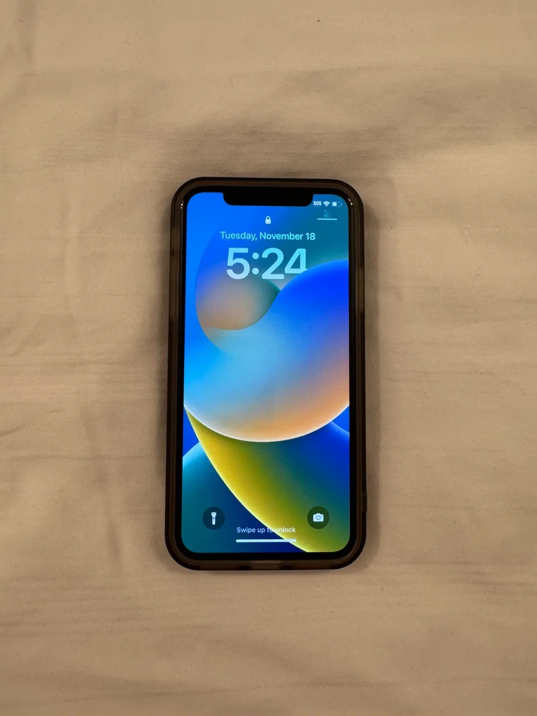 iPhone XR 87%🔋64gb image indicator(4)