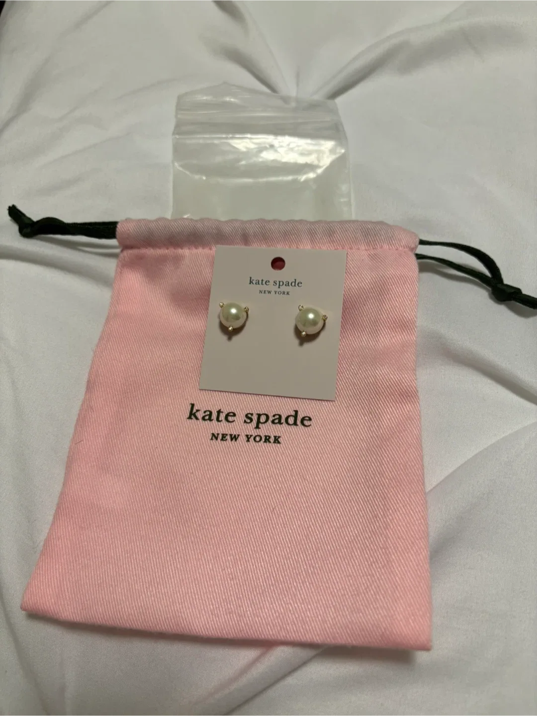 Kate Spade Pearl Stud Earrings - New in Pouch