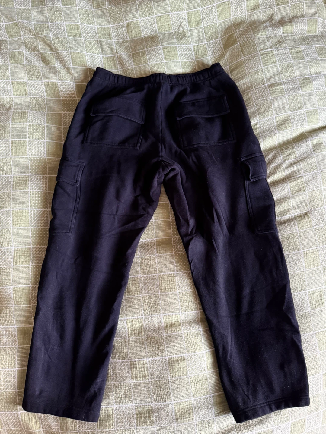 Aritzia Black Cargo Sweatpants - photo 2