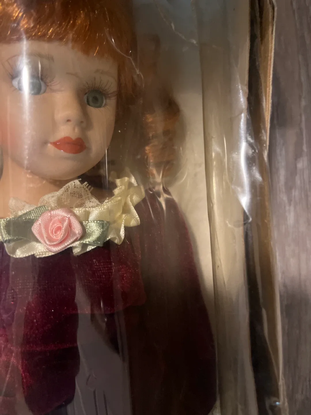 Century Collection Genuine Porcelain Doll image indicator(2)