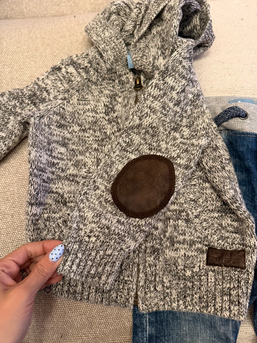 Baby Gap 18-24M Sweater & Jeans Set image indicator(2)