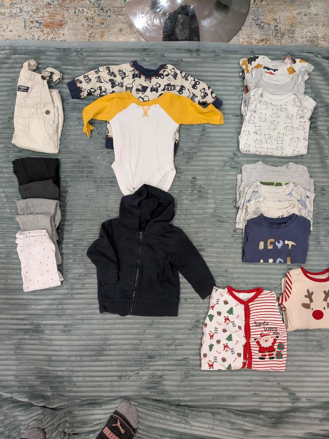 Lot of 9 months clothes for a boy