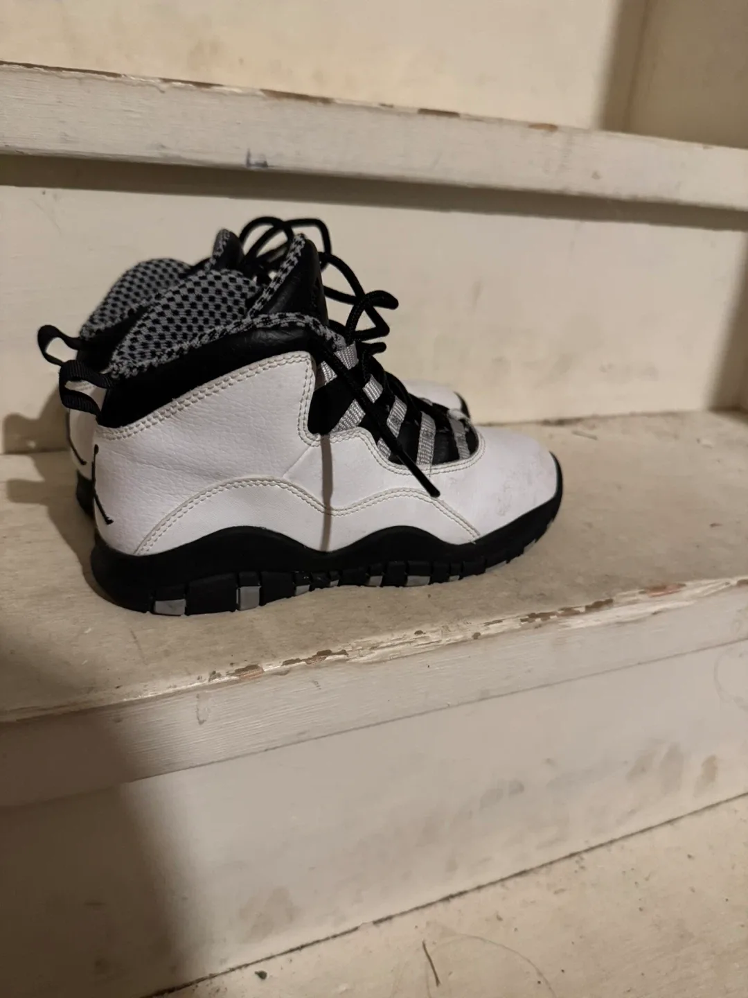 Air Jordan 10 Retro White/Black - 1Y image indicator(2)