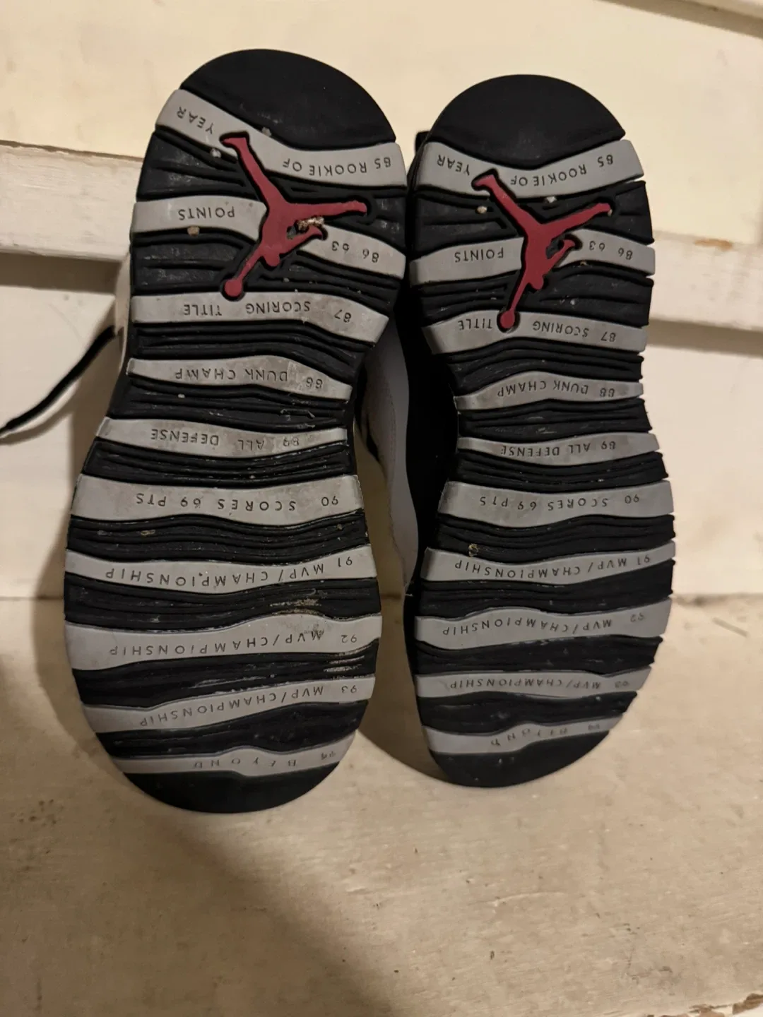 Air Jordan 10 Retro White/Black - 1Y image indicator(5)