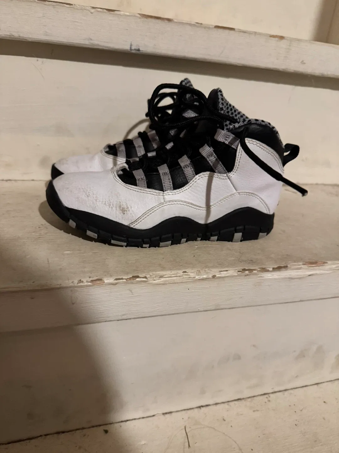 Air Jordan 10 Retro White/Black - 1Y image indicator(4)