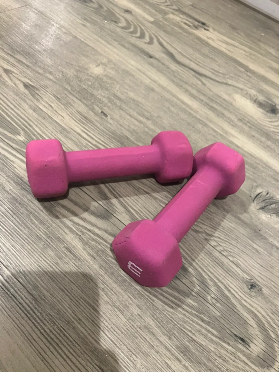 Two 3 Pound Dumbbells image indicator(3)