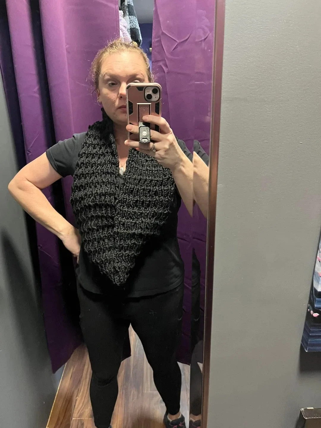 Warm and Cozy Scarfs🧣 image indicator(2)