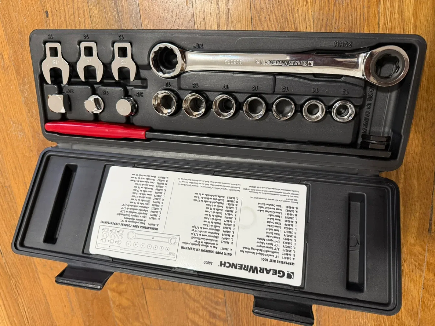 GEARWRENCH 3680D Serpentine Belt Tool Kit image indicator(3)