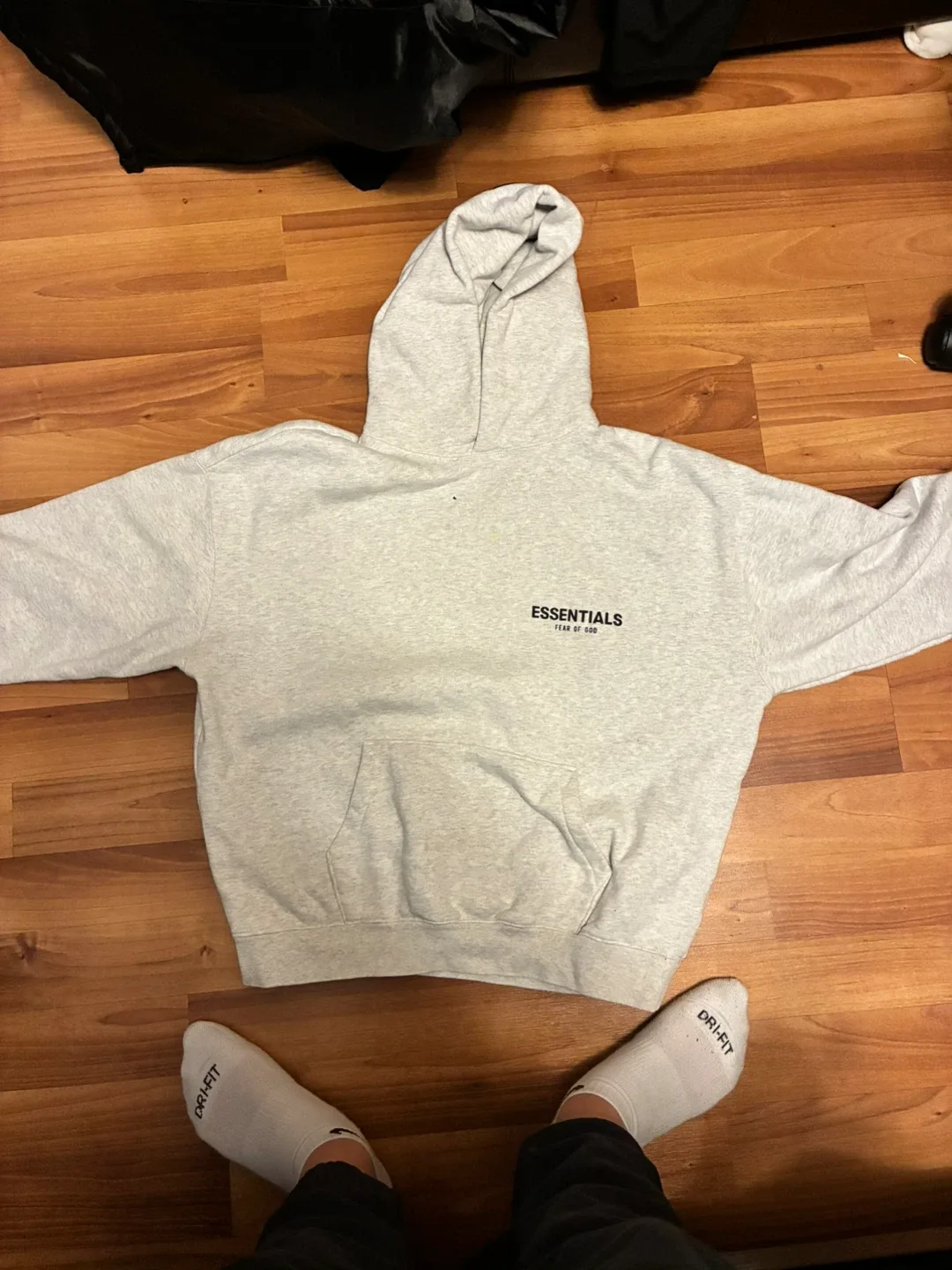 Essentials Fear of God Hoodie image indicator(2)
