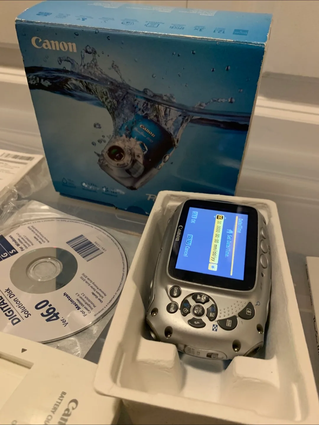 Canon PowerShot D10 Digital Camera image indicator(5)