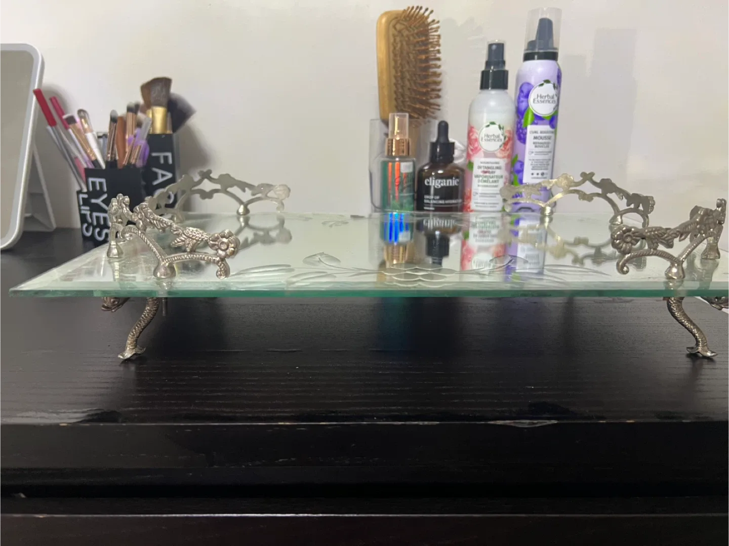 Vintage Mirrored Vanity Tray image indicator(2)