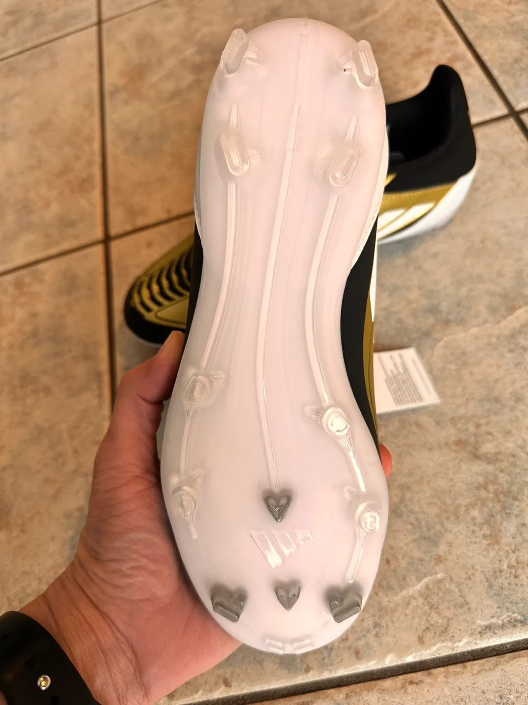 New Messi Adidas F50 Soccer Cleats - Size 5.5 image indicator(4)