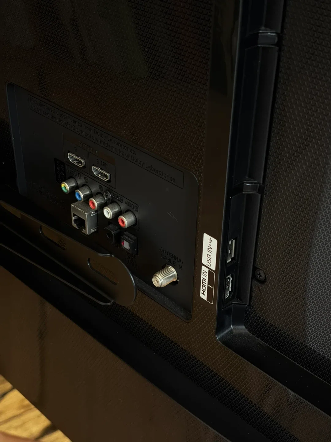 LG 60” 4K UHD Smart TV — Mint Condition image indicator(5)