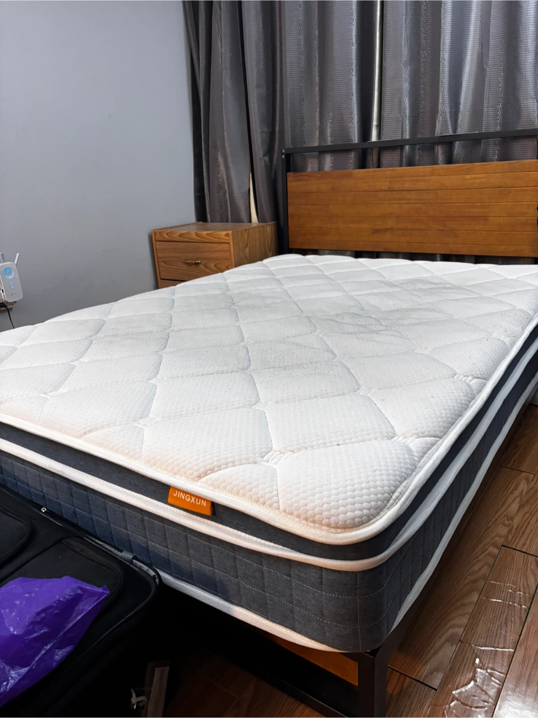 Jingxun Mattress - Comfortable Sleep Awaits!
