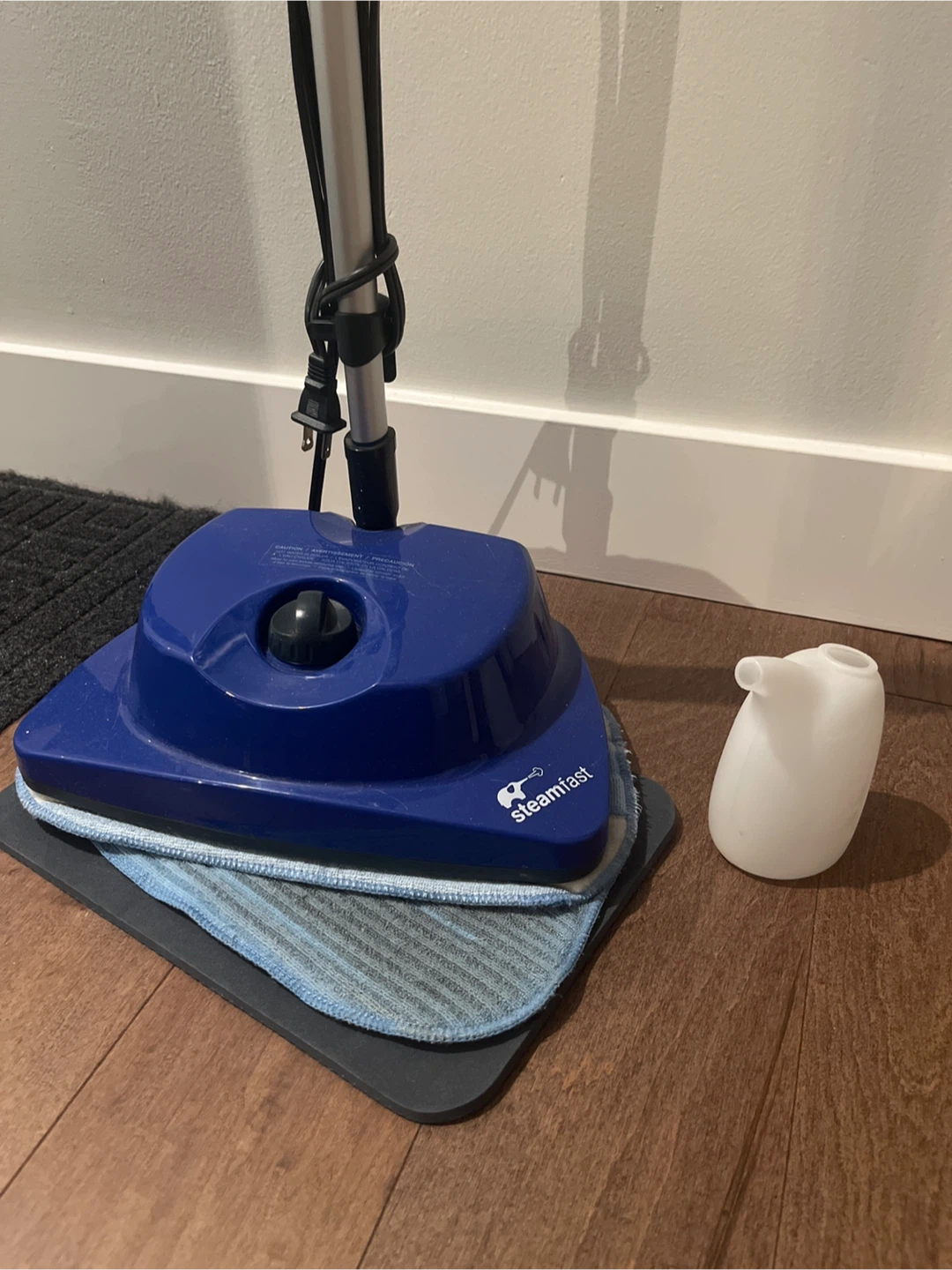 Steamfast SF-275 Steam Mop - photo 2