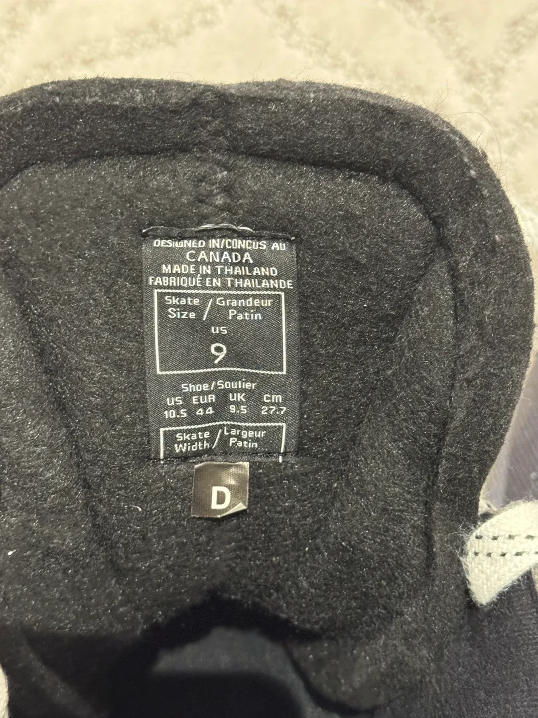 CCM Vector 04 Ice Skates - Size 9 US image indicator(5)