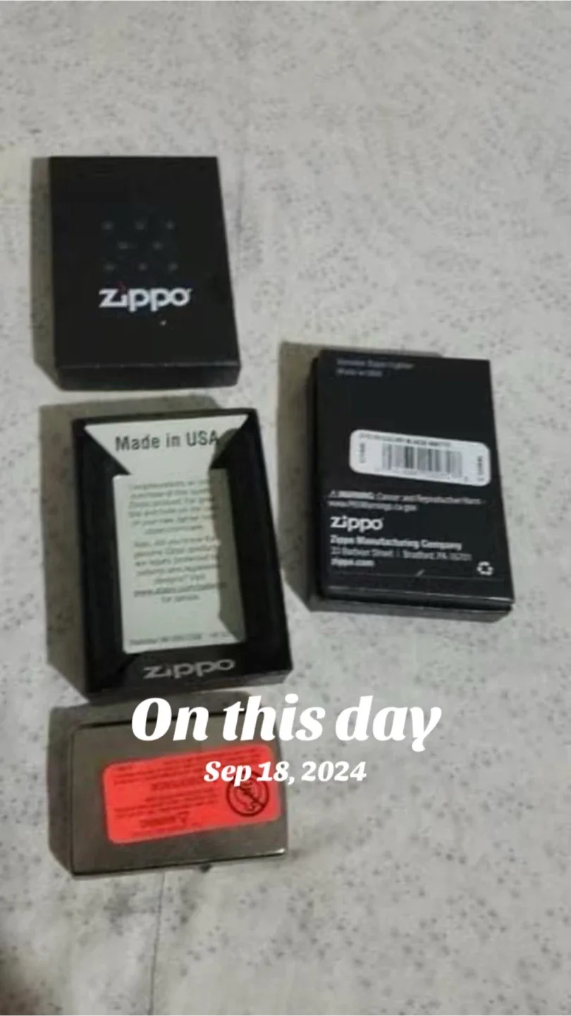 Zippo Lighter with Box - Made in USA image indicator(6)