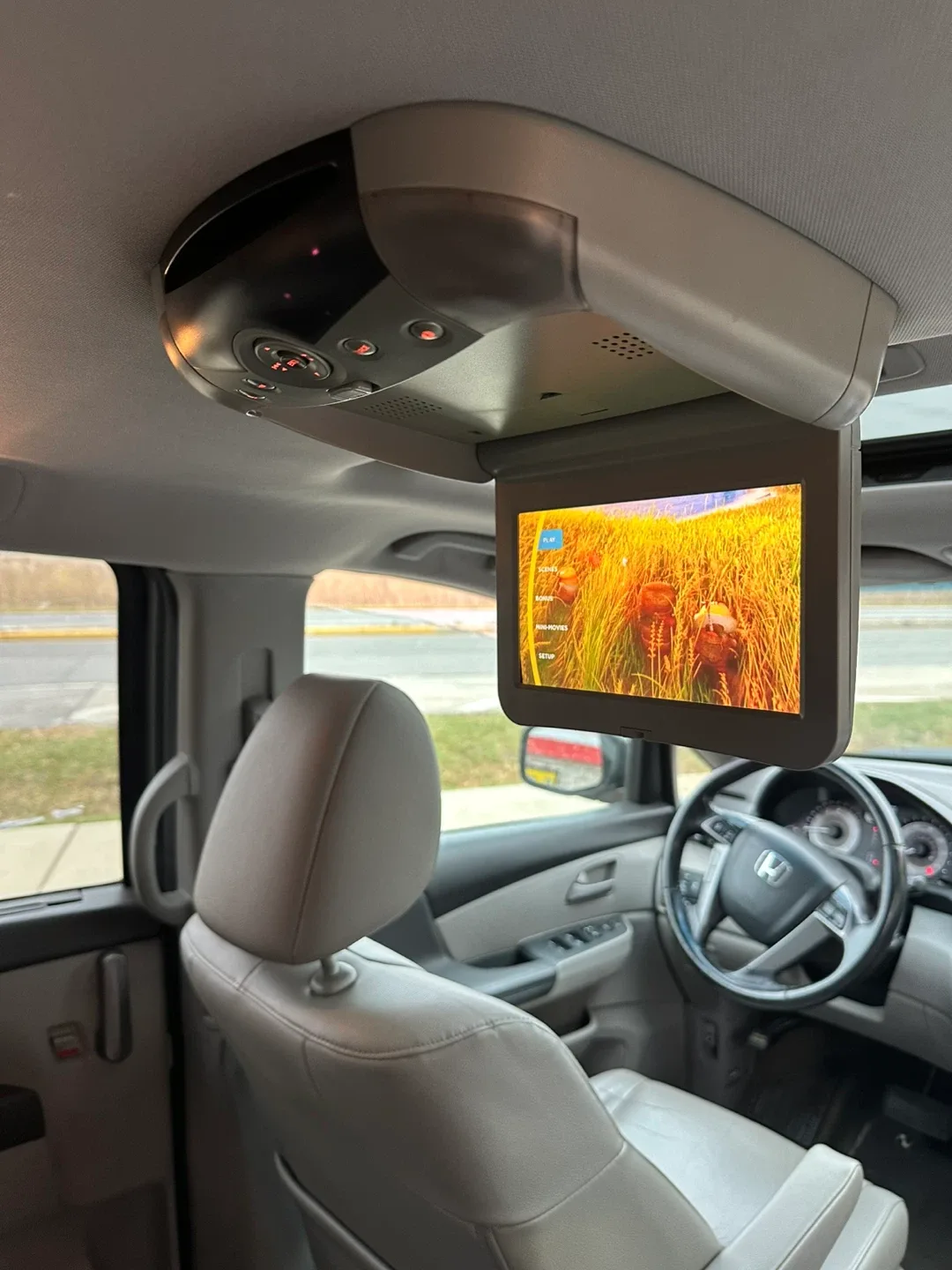 2011 Honda Odyssey Ex-L. 87k Miles image indicator(6)