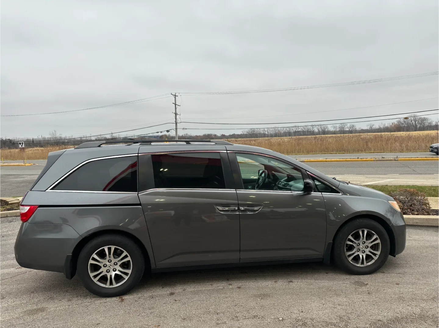 2011 Honda Odyssey Ex-L. 87k Miles
