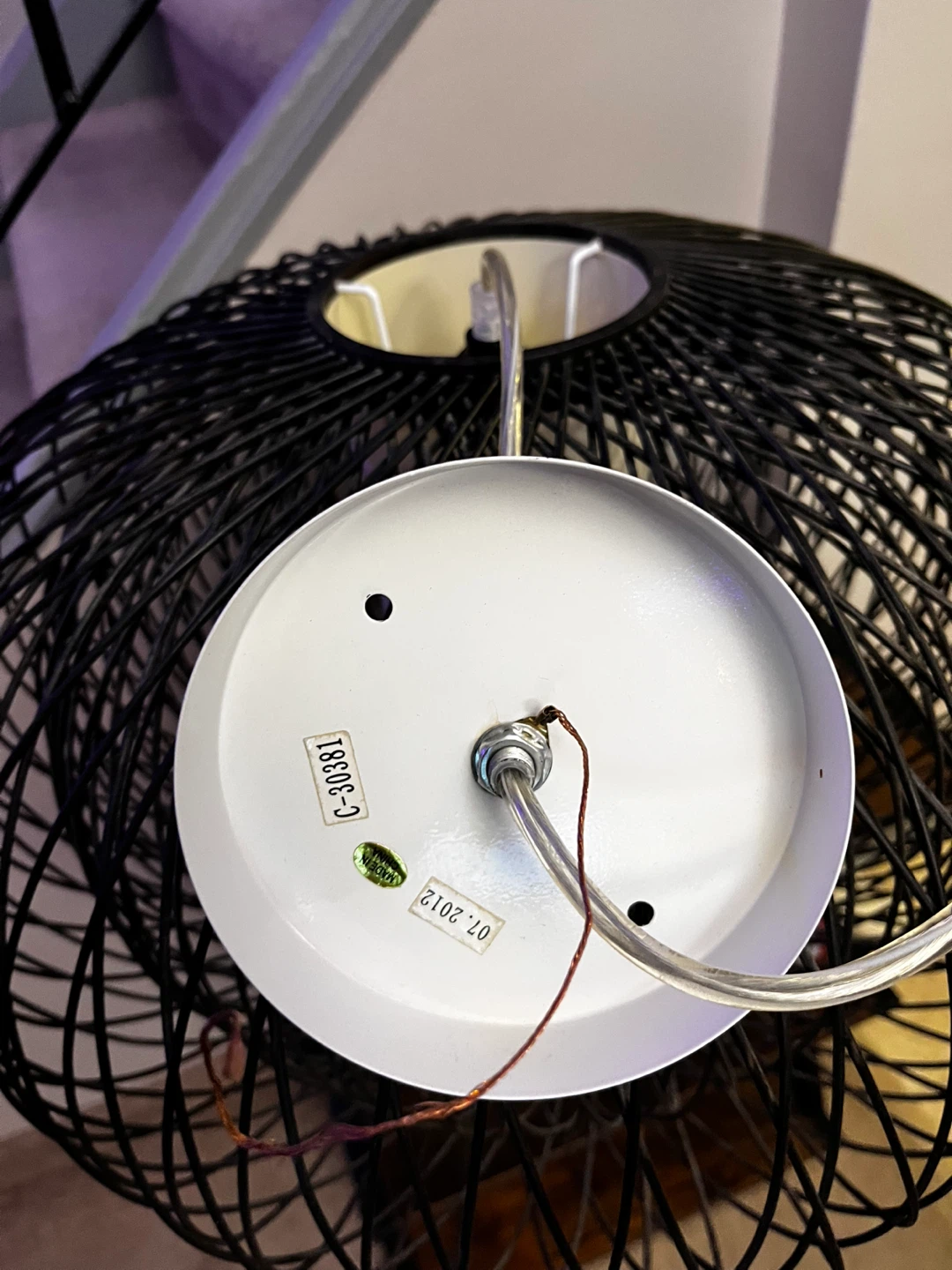 Black Wire Pendant Lamp - photo 2
