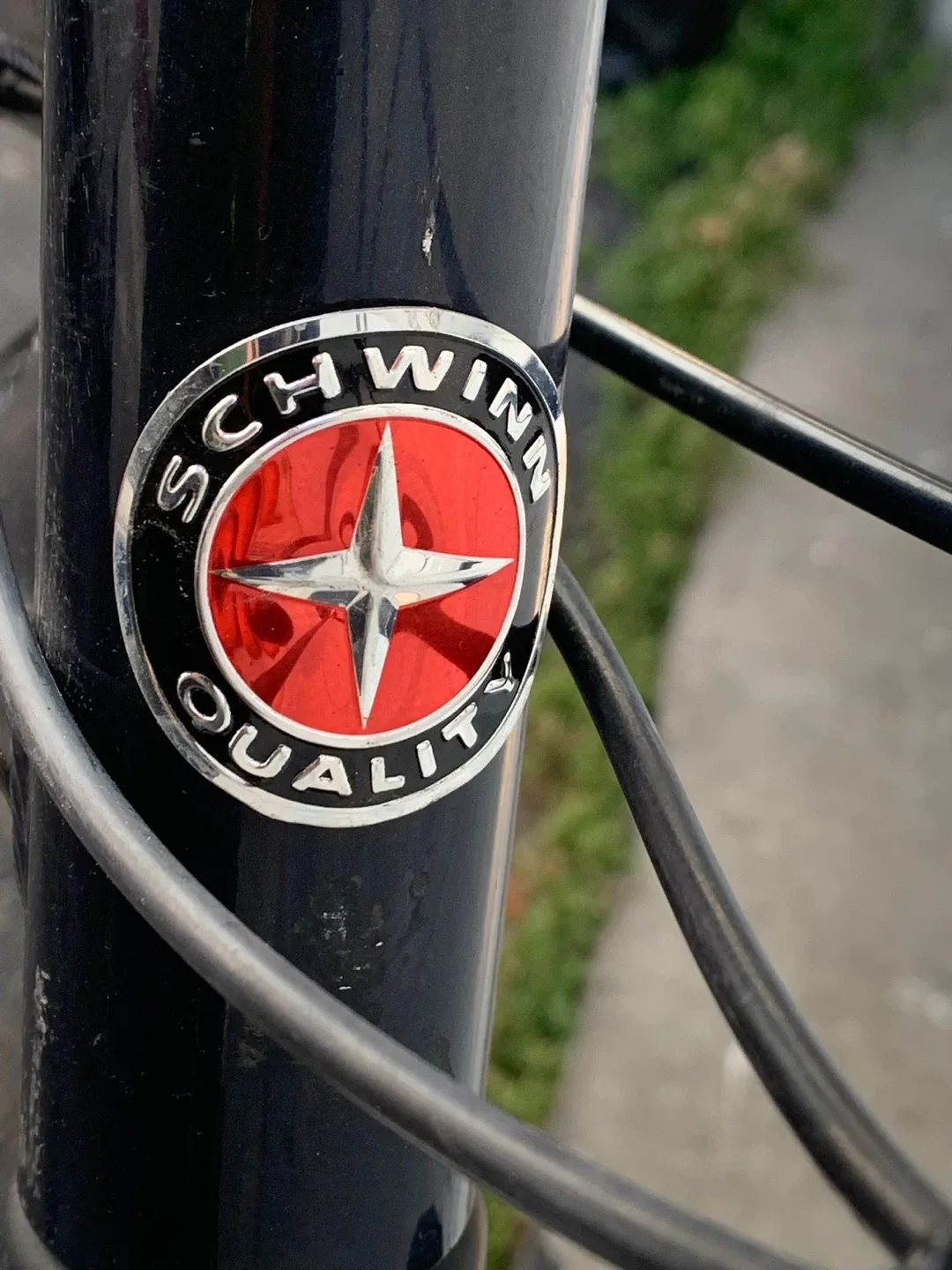 SCHWINN 29" wheel Hybrid Tuned up ride ready image indicator(6)