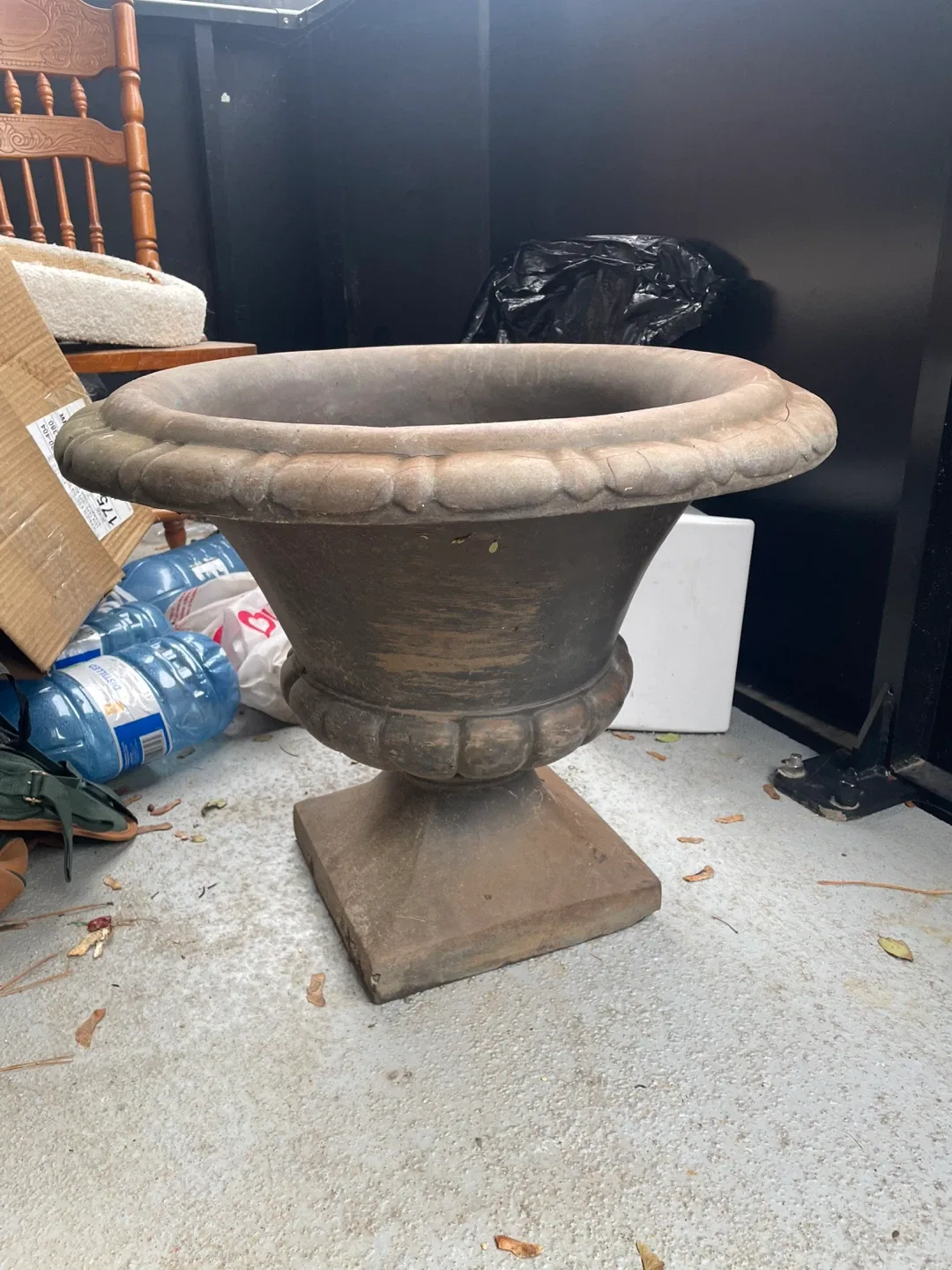 Concrete look Garden Urn (plastic)