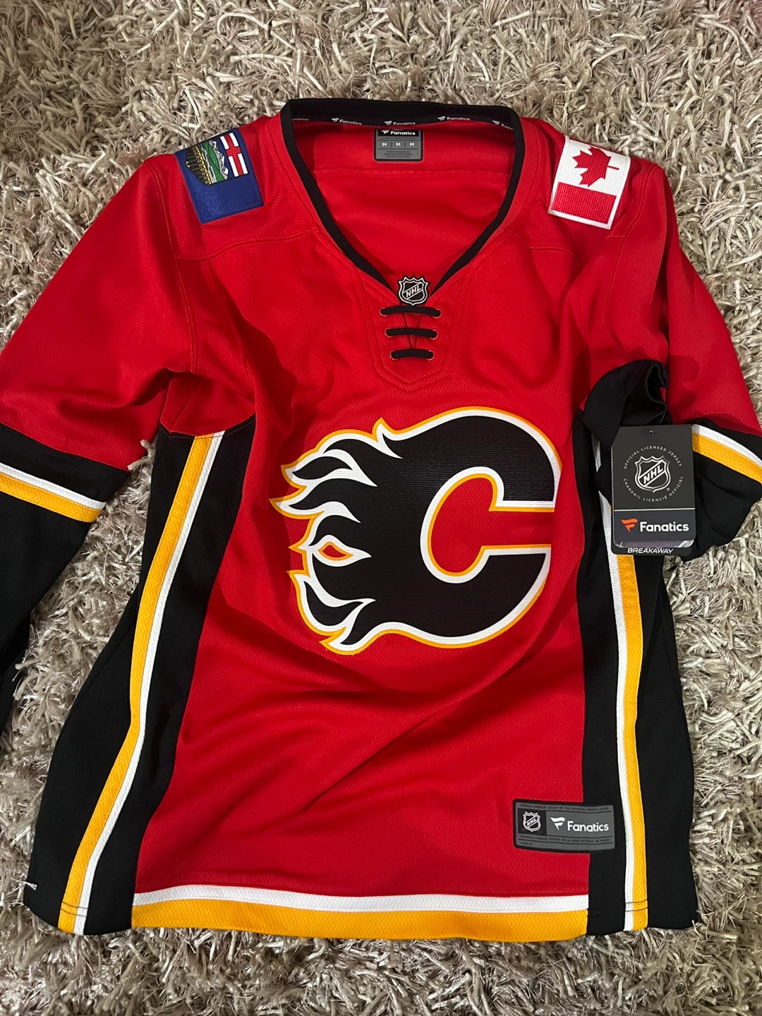 Calgary Flames Fanatics NHL Jersey - Size M