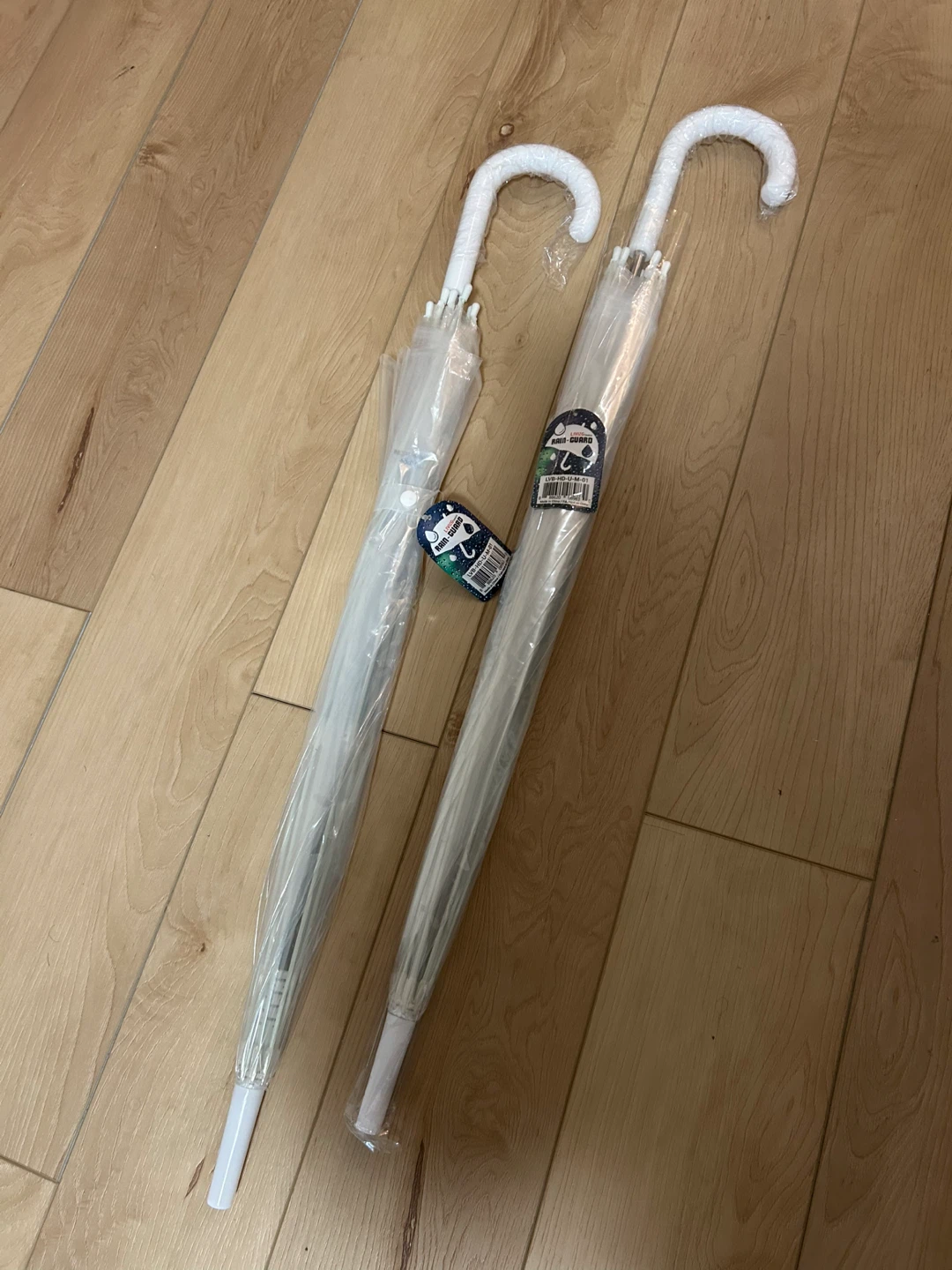 2 Clear Bubble Umbrellas - New in Packaging! - photo 2