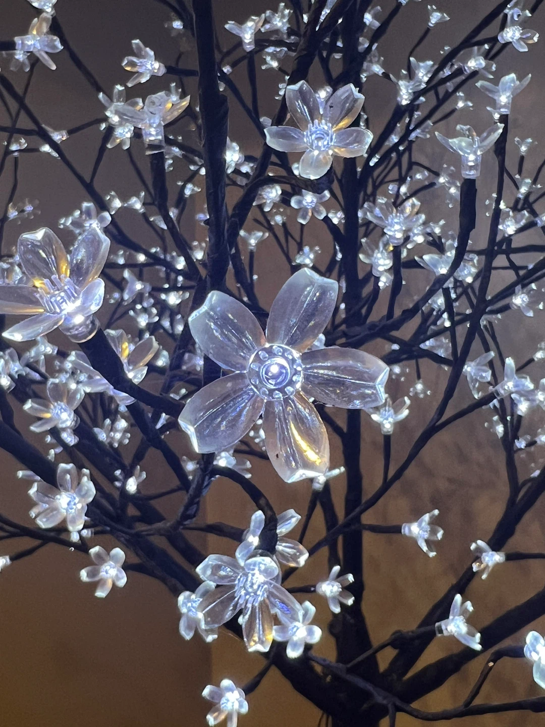 LED Blossom Tree Lamp - photo 3