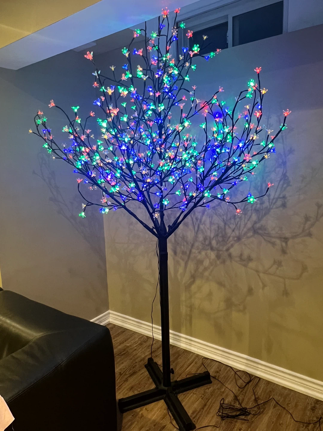 LED Blossom Tree Lamp - photo 2