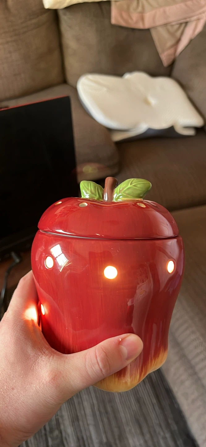 Apple Shaped Wax Warmer