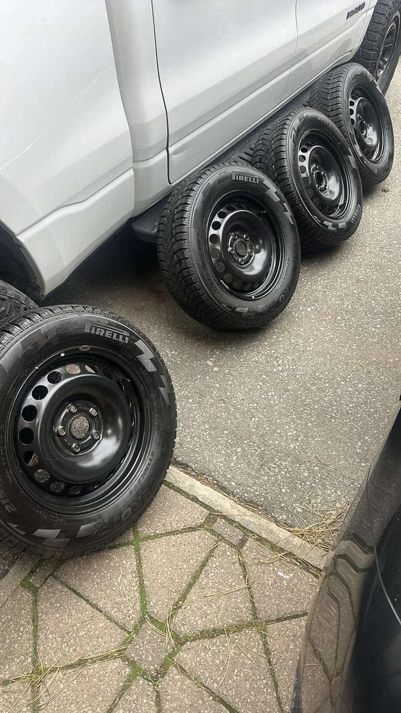 Winter tires 215/60R16 image indicator(2)