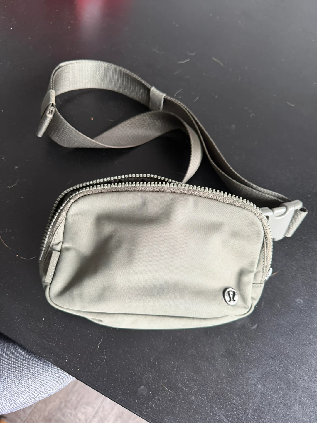 Lululemon Everywhere Belt Bag