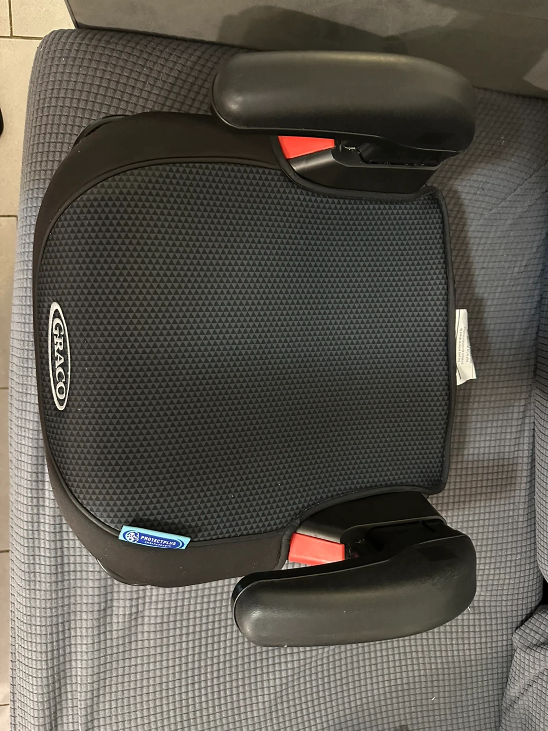 Graco ProtectPlus Booster Seat - photo 4